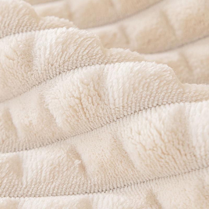 Simple Solid Quilted Plaid Sofa Cover Plush Warm Couch Cushion for Autumn and Winter Comfort Armless Non Slip Recliner Cover