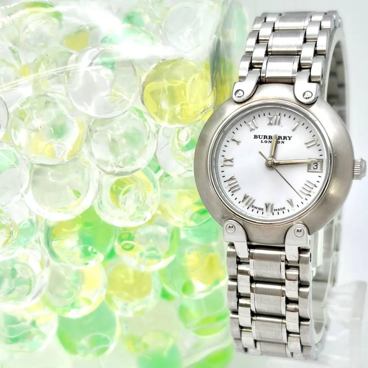 Used [New battery] BURBERRY 11000L ladies watch silver date 19486