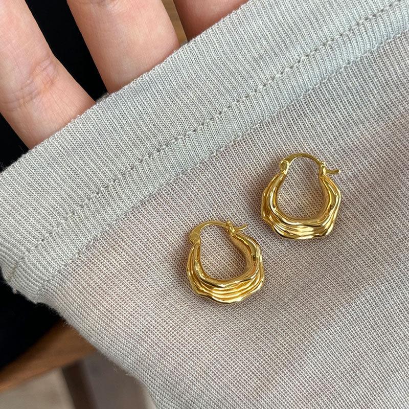 Irregular U-Shaped Striped Metal Ear Cuffs - Women’s Unique, Exquisite, High-end Luxury Earrings