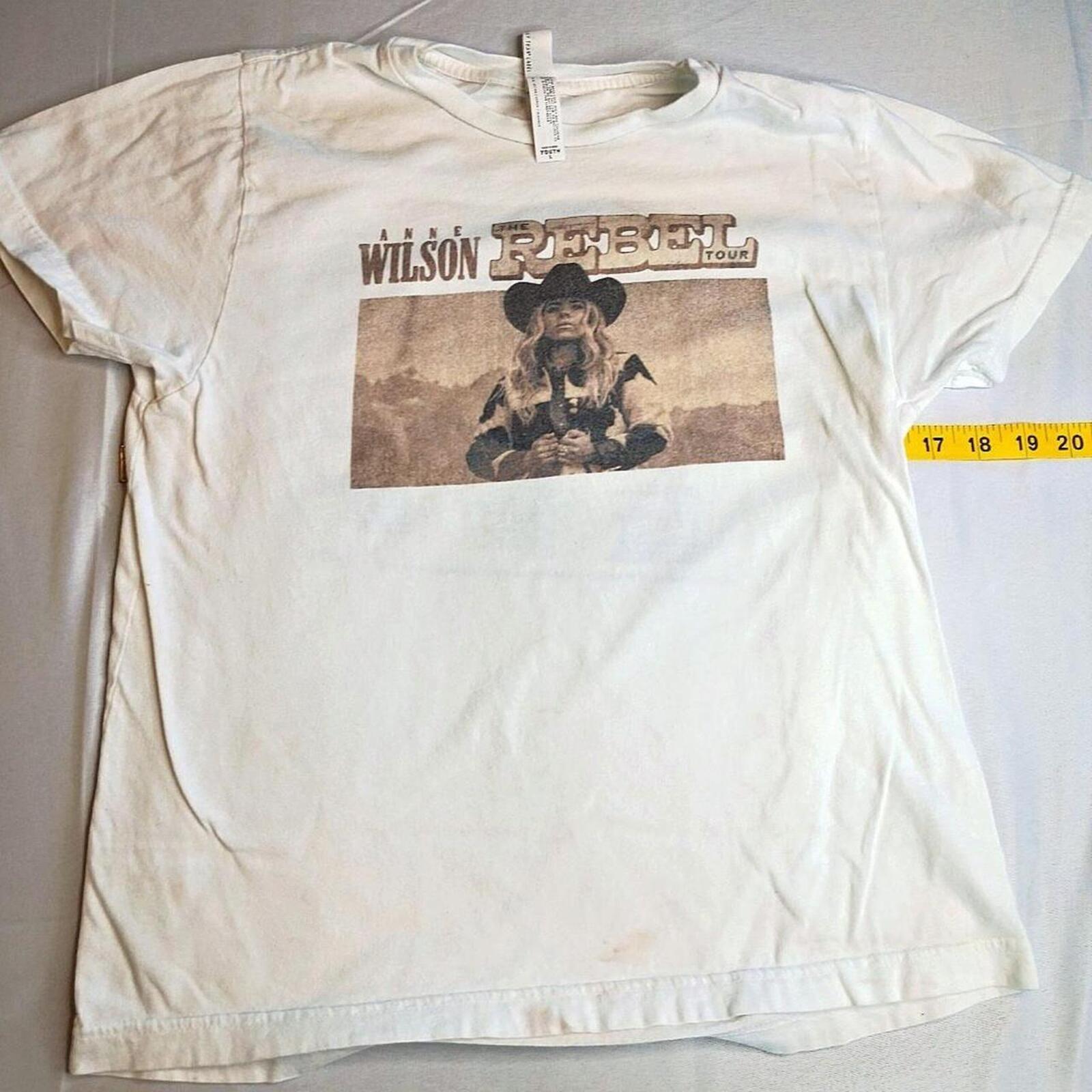 

Anne Wilson The Rebel Tour white t-shirt #rock #music size medium 5XL різнокольоровий