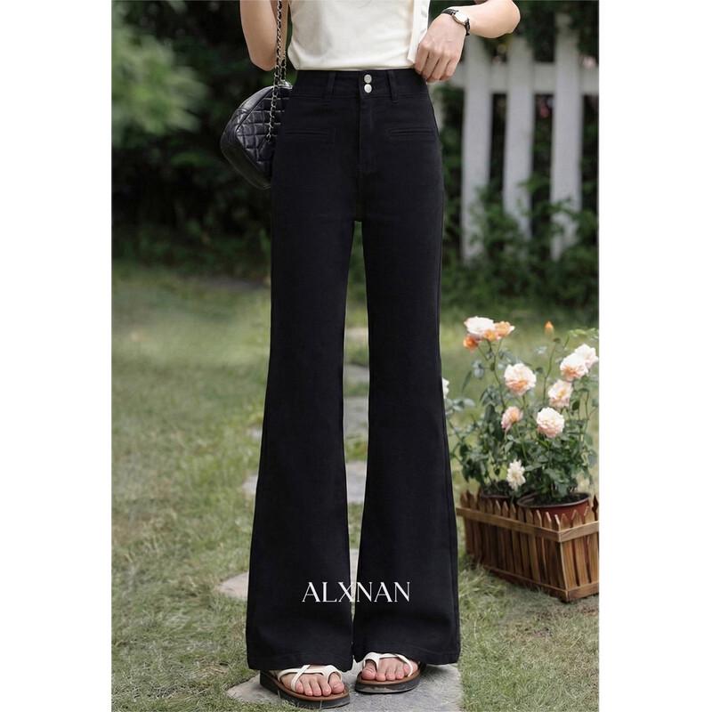 

Women s High-Waist Black Flared Jeans L