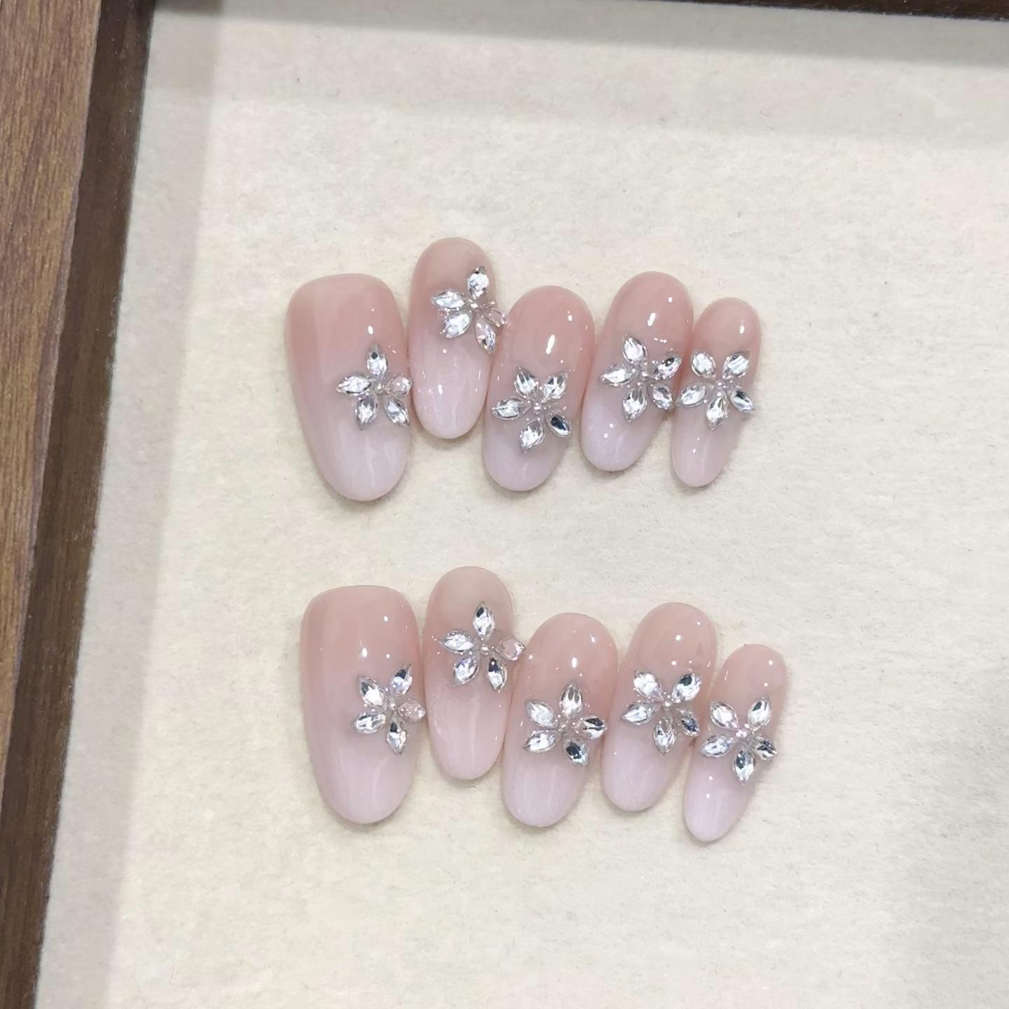 Edelweiss Cat Eye Champagne Nail Art Stickers - Removable Handmade False Nails Medium
