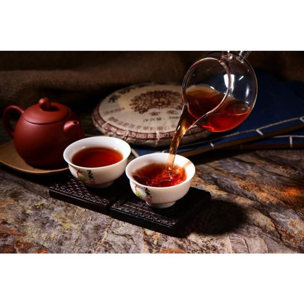 Yunnan Pu'er Tea 200g Ripe Tea Cake Jinmao Gong Cha Old Tree Fermented English: Yunnan Pu'er 200g Ripe Tea Cake Jinmao Gong Old Tree Fermented