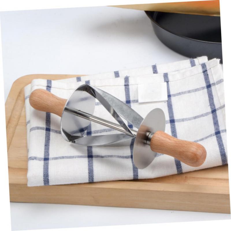 Stainless Steel Baking Knives Set of 4 - Croissant Cutter, Doughnut Moulds, Grid Cutter, Baking Tools
