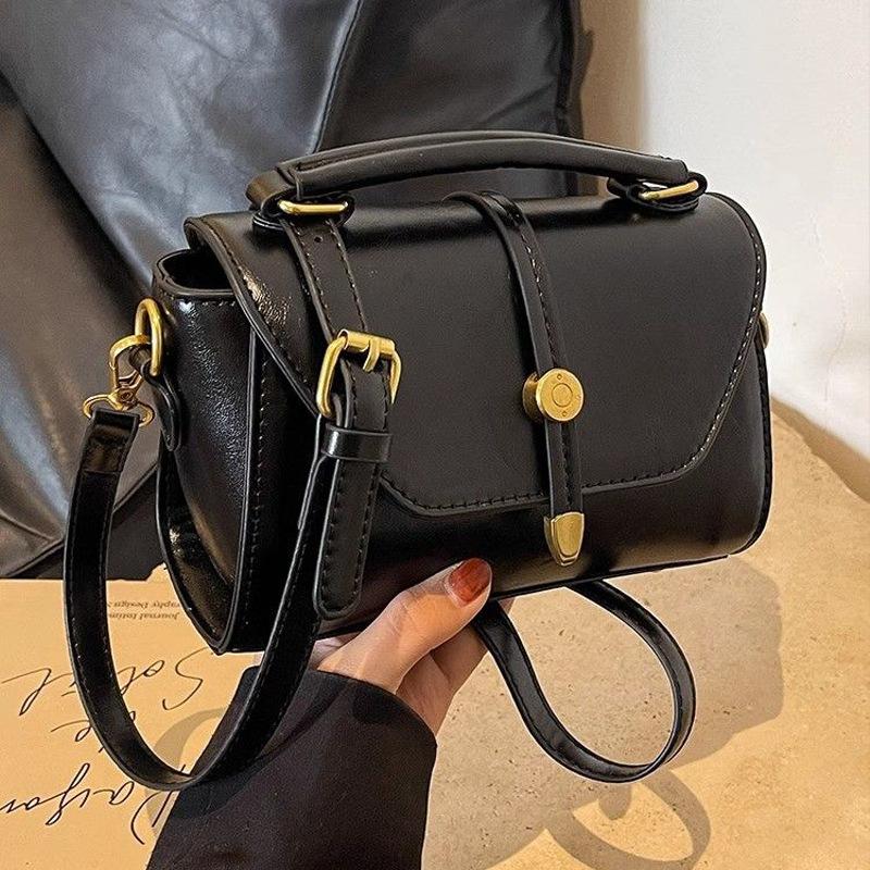 Bag women's 2025 new trendy high-end sense niche fashion versatile shoulder messenger bag popular small square bag