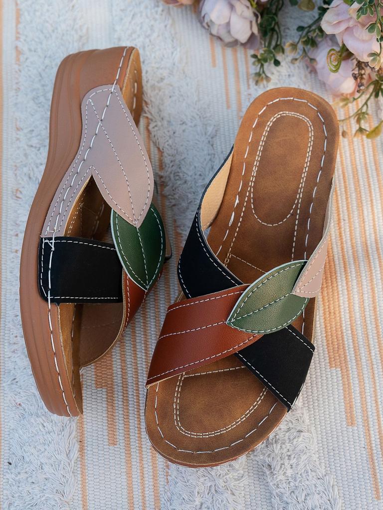 2025 summer new cross sandals wear one word cool slippers South East Asia large size wedge heel women's shoes