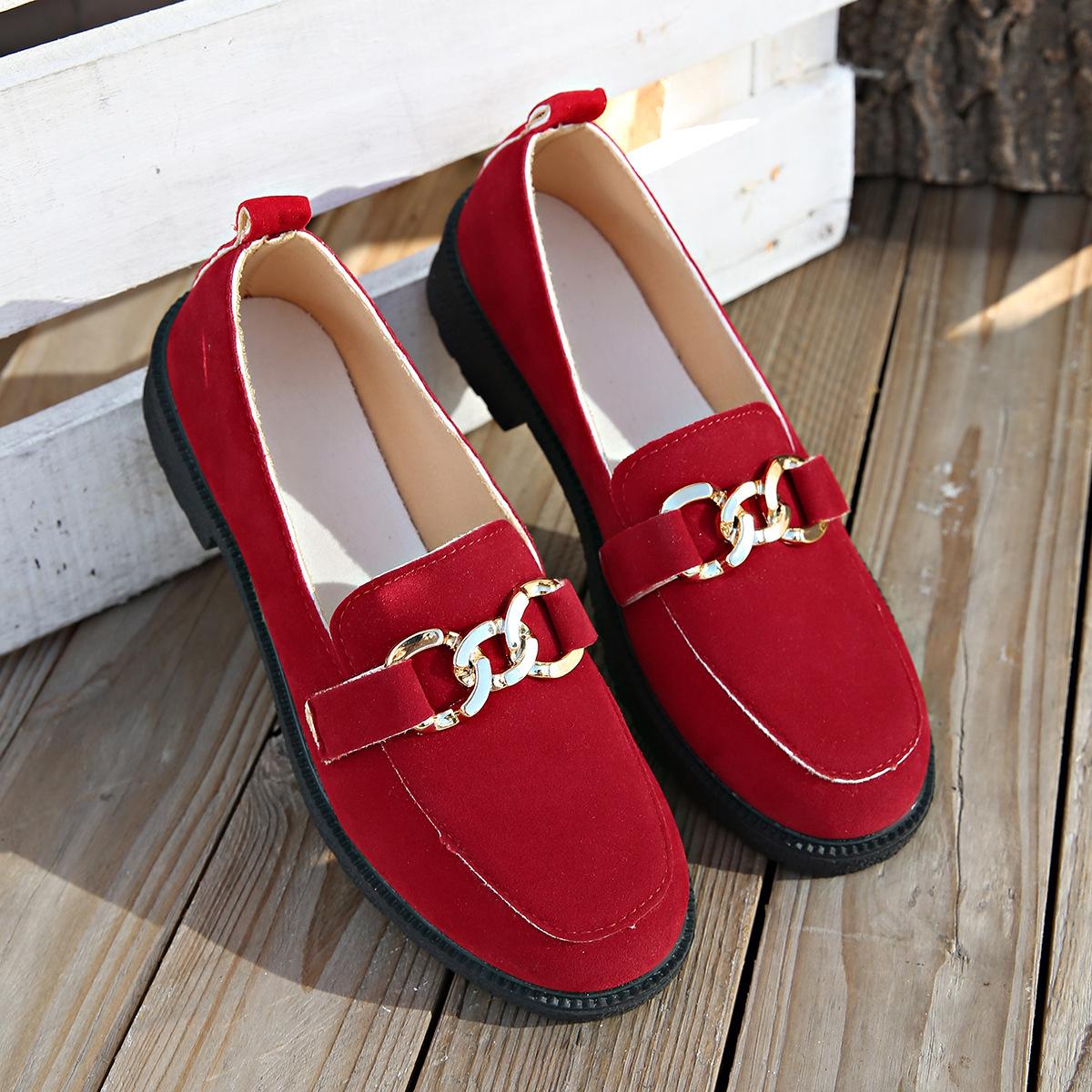 

Британский стиль красный 2025 весна и осень темперамент рабочая обувь универсальная внешняя торговля новая маленькая кожаная обувь женские лоферы на плоской подошве одинарная обувь 42 красный