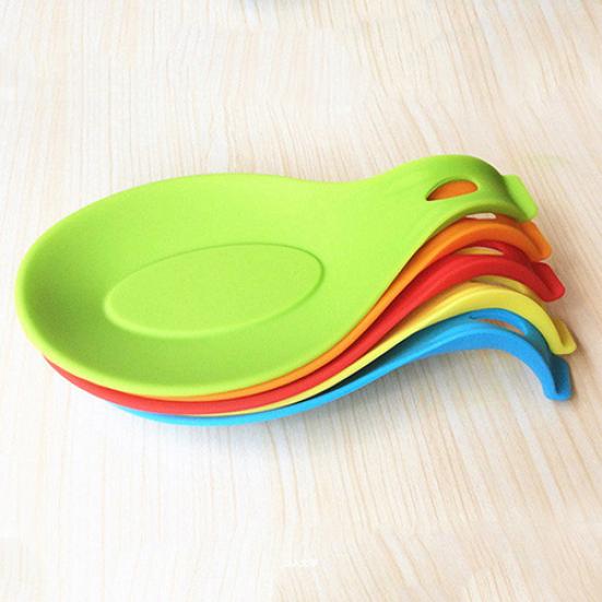 Silicone Heat Resistant Spoon Fork Mat Rest Utensil Spatula Holder Kitchen Tool