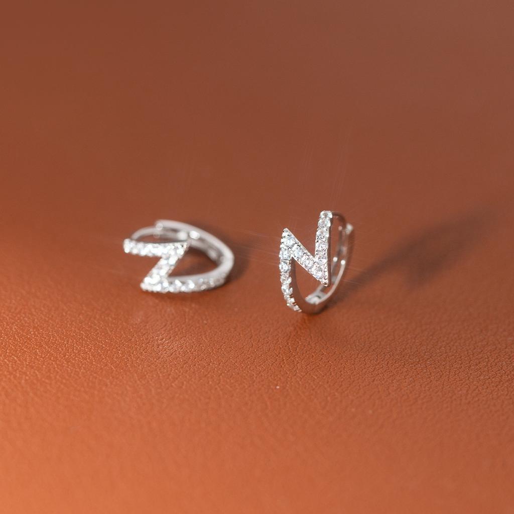 New Fashion 925 Silver Minimalist Mini Lightning Earring for Women Shinny Zircon Hoop Earrings Jewelry