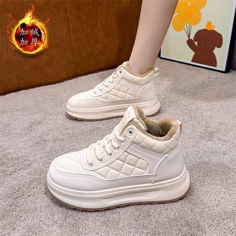 Thick-soled Women's Autumn and Winter New Velvet Warm Lace-up High-top Shoes Versatile Sports and Leisure Board Shoes