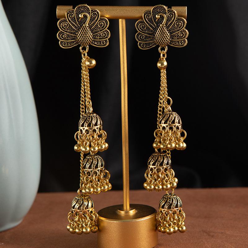 

Retro Ethnic Style Long Personalized Fringed Earrings Women S Senior Sense Peacock Open Screen Earrings Bohemian Style Earrings
