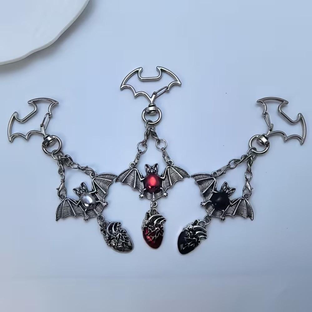 Dark Style Gothic Bag Pendant Exaggerated Halloween Charm Niche Personality Bat Keychain  Daily