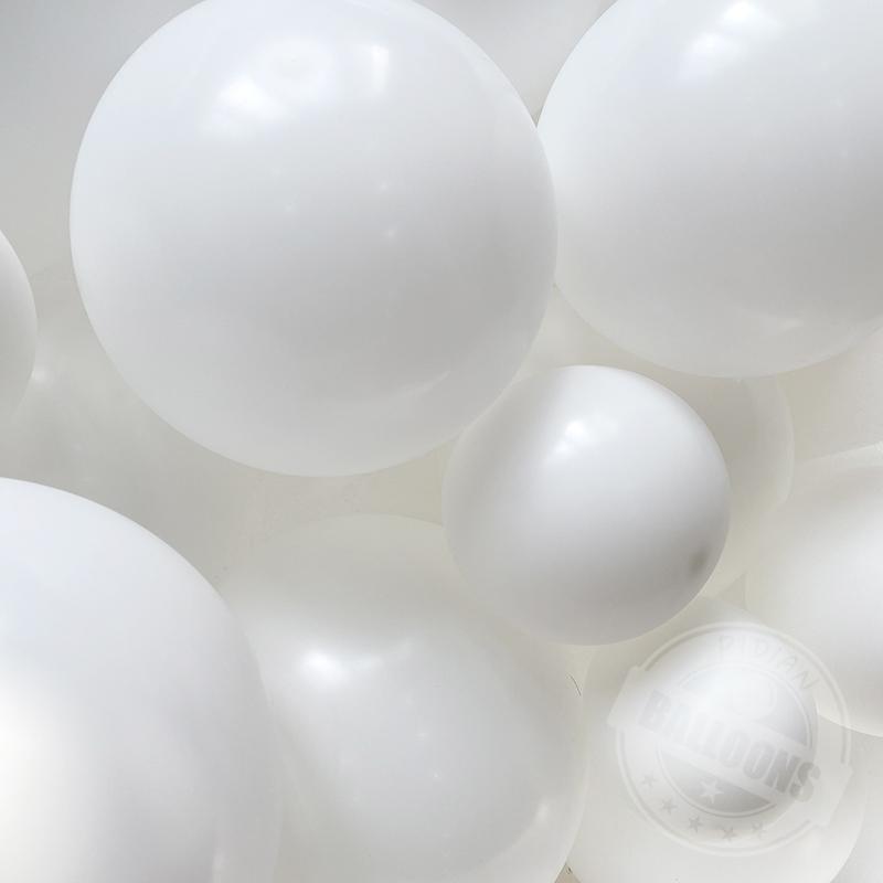 Pure White Balloon Romantic Wedding Decoration Valentines Day Proposal Birthday Party Garland Arch Decor Candy Macarone Balloons
