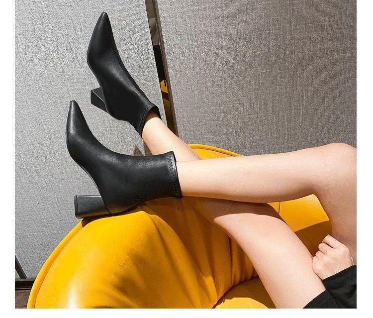 

Модные Роскошные Женские Сапоги Сексуальные Остроносые на Высоком Каблуке Кожаные Сапоги Узкого Дизайна Женские Ботильоны Элегантные Банкетные Формальные Сапоги на Высоком Каблуке 39 чёрный