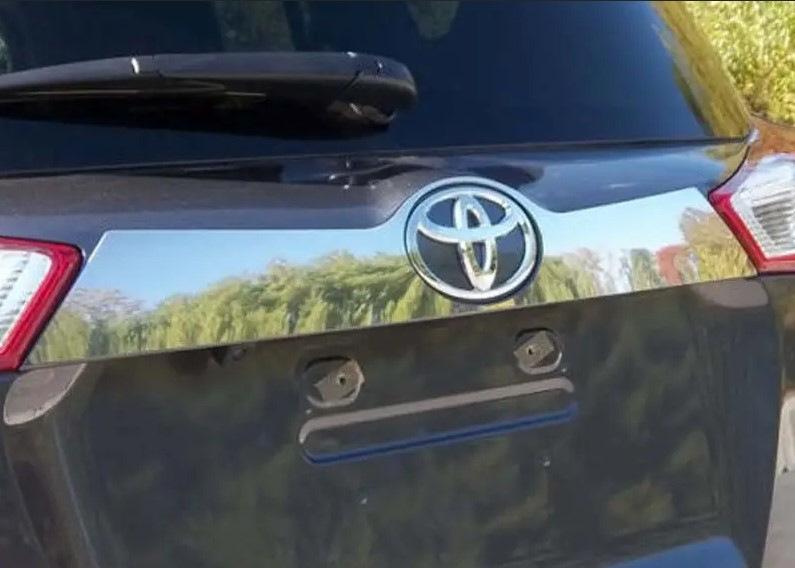 

Накладка над номером бампер Libao 2013-2016 (нерж) для Toyota Rav 4