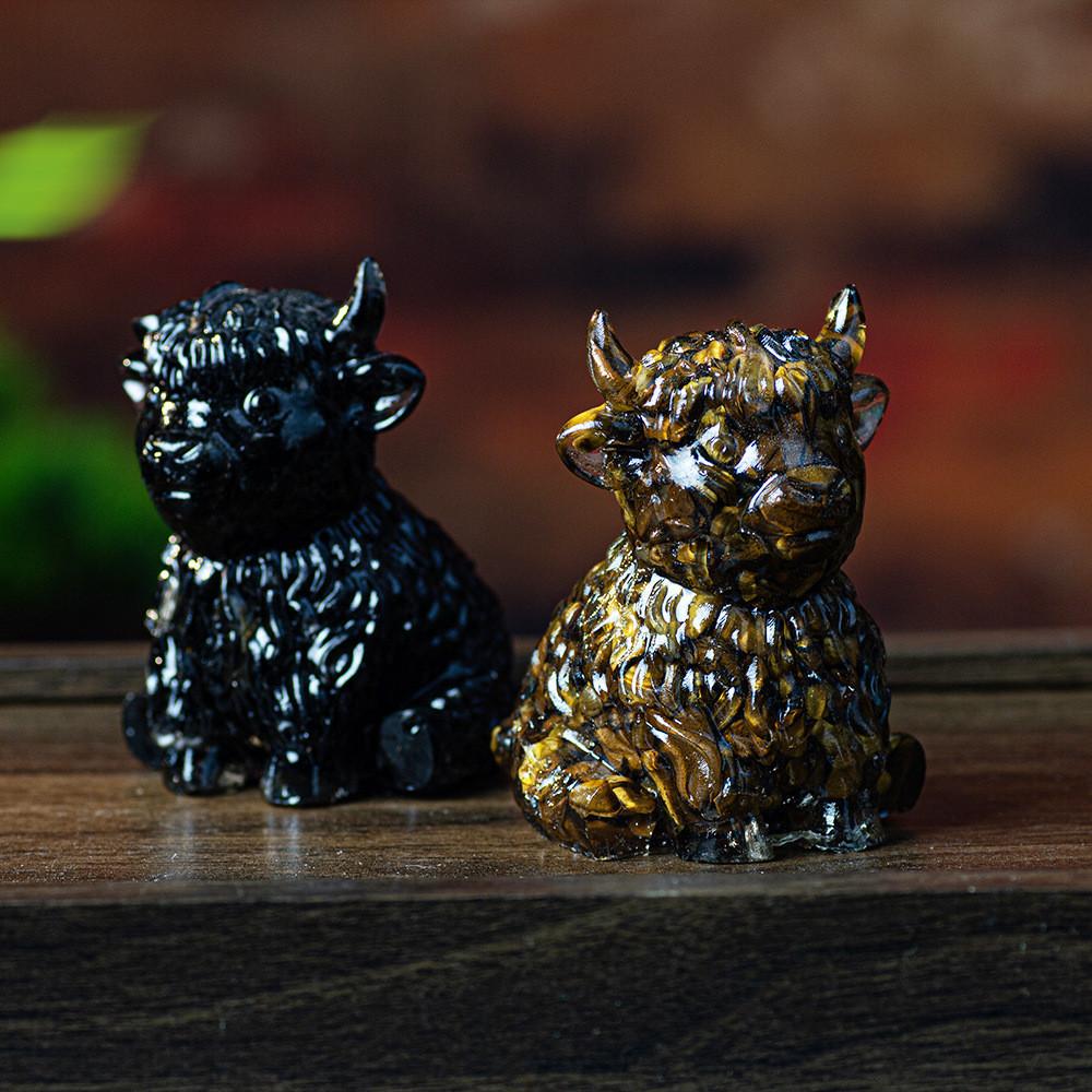 Animal Resin Craft Figurine With Natural Water Crystal For Office Decor And Feng Shui Gifts