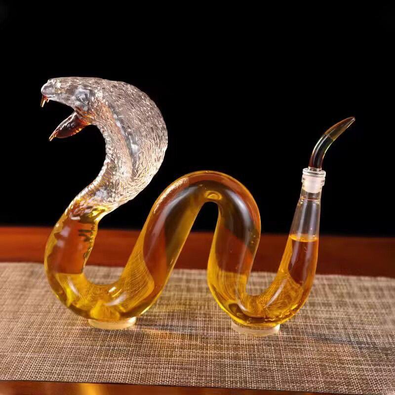 Unique Design Cobra Glass Liquor Decanter - Artistic Bottle for Whiskey Storage, Home Decor and Bar Use