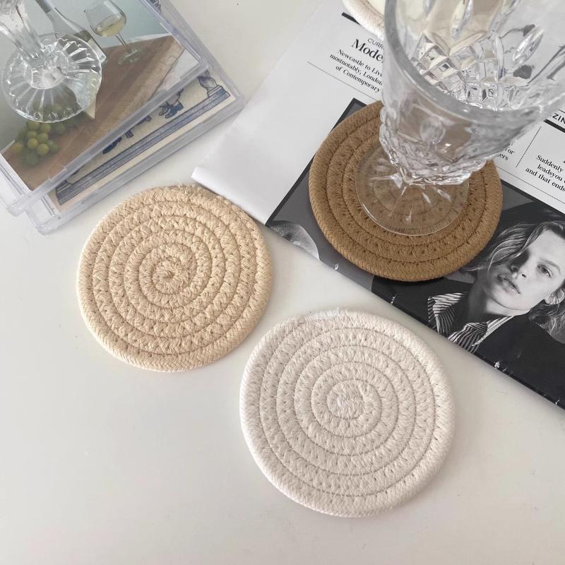 8 Pieces Cotton Rope Woven Placemats With Stand Insulation Pads For Drinks Woven Coaster Set Home Decoration