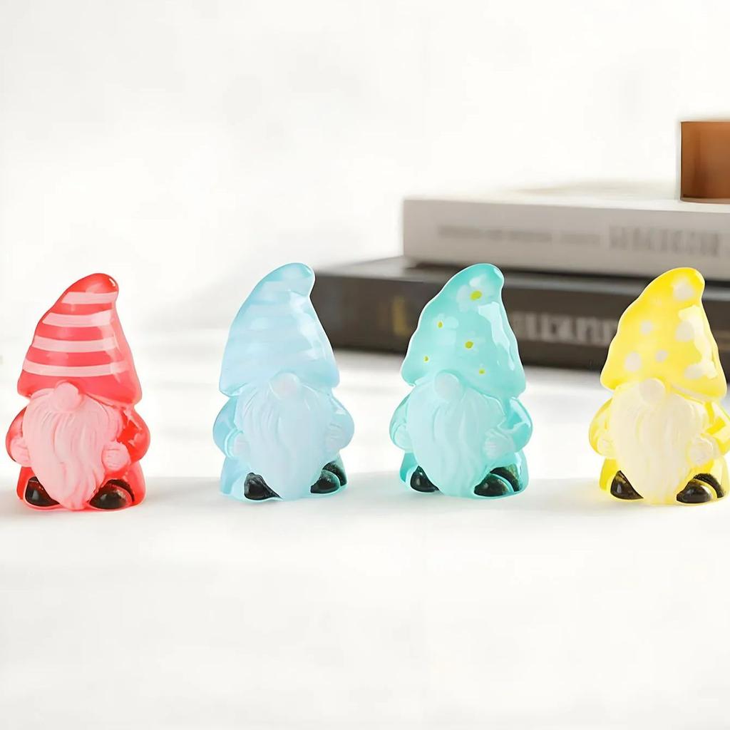 10/20PCS Glow In Dark Gnomes Figurines Featuring Stars Snowflakes Patterns Luminous Resin Christmas Decoration Ideal For Fairy Garden Gift Idea