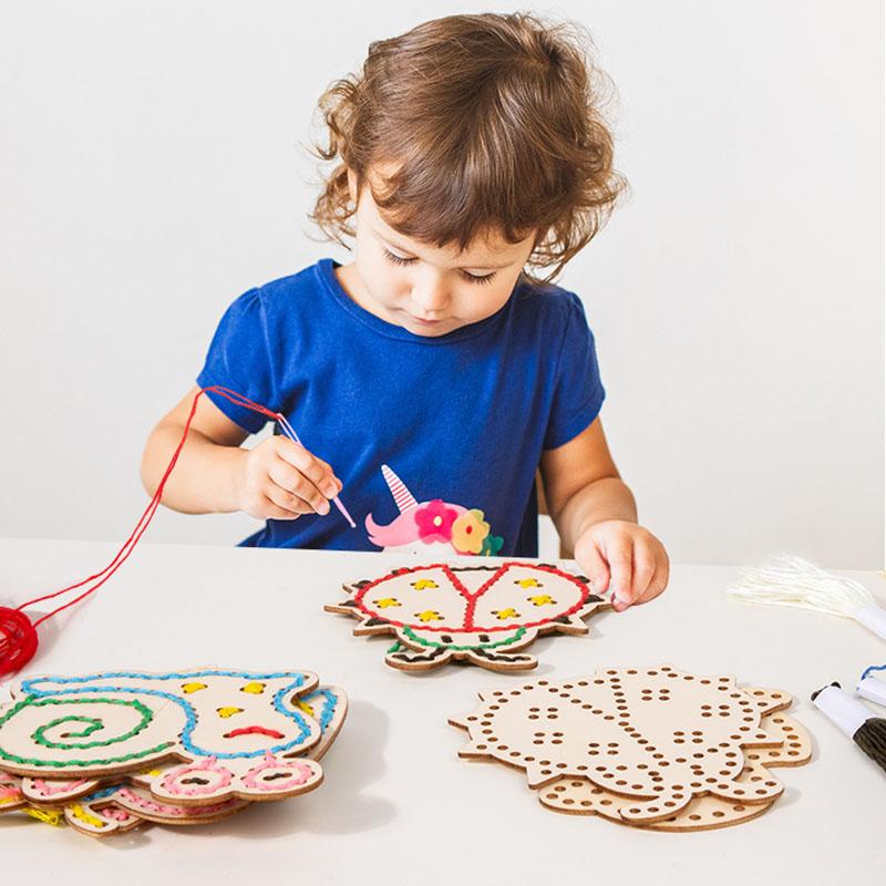 Wooden Lacing Toys Montessori Sensory Toys Sewing Cards Lacing Playing Game for Kid Preschool Learning Activity Fine Motor Skill