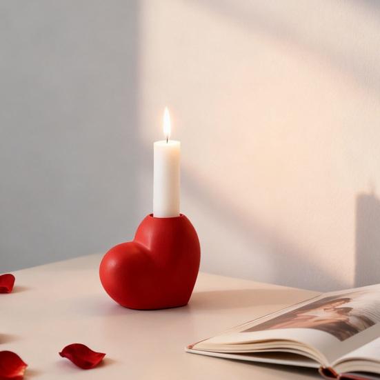 Red Heart Shaped Candlestick Holder Romantic Ceramic Candle Holder for Wedding Party Dining Table