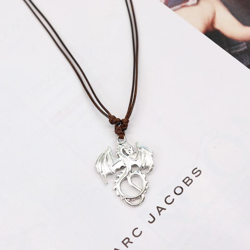 Retro Small Fresh Mori Minimalist Necklace, Ethnic Style Antler Pendant, Couple Versatile Long Sweater Chain Accessories