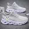 Men Summer Casual Sports Sneakers Mesh Fashion Men's Running Shoes Fashionable Avant garde Anti Slip Ultra Light Fast Drying Basketball Training