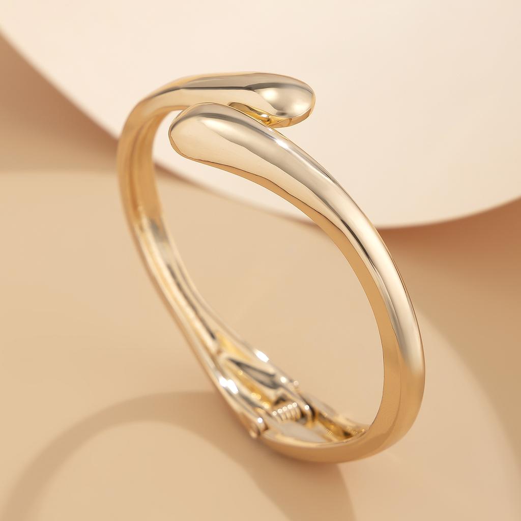 Ingemark Punk Heavy Metal Chunky Smooth Open Spring Bangles for Women Creative Wide Cuff Bracelet Grunge Jewelry Steampunk Men