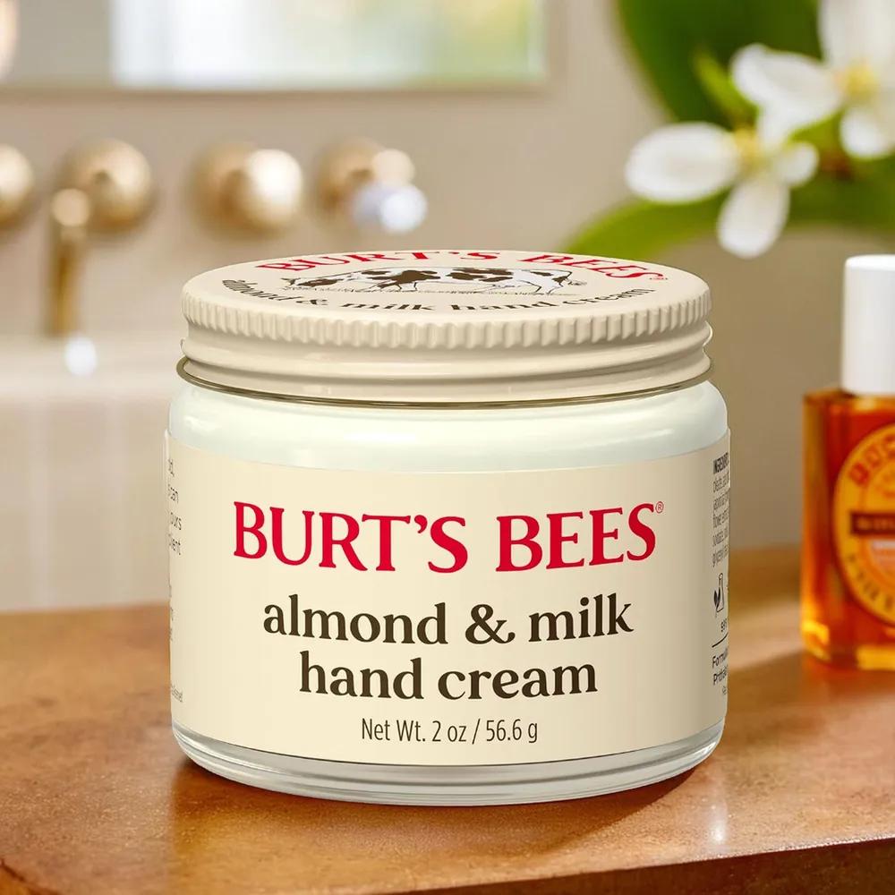 Крем для рук Burt s Bees с миндальным молоком 56,6 г Высокоувлажняющий уход за руками
