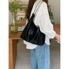 New Trend Shoulder Bags For Women Ladies Handbags Fashion Female Tote Bags Simple Commuter Soft Leather Underarm Bags
