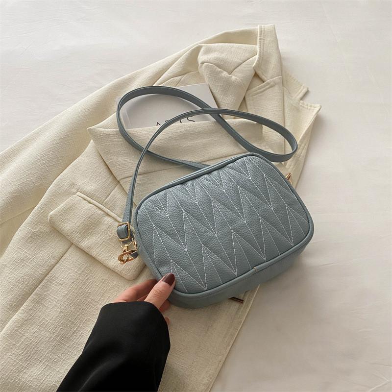 

Chic Womens Shoulder Crossbody Bag 2024 Summer Street Style Pu Leather синій