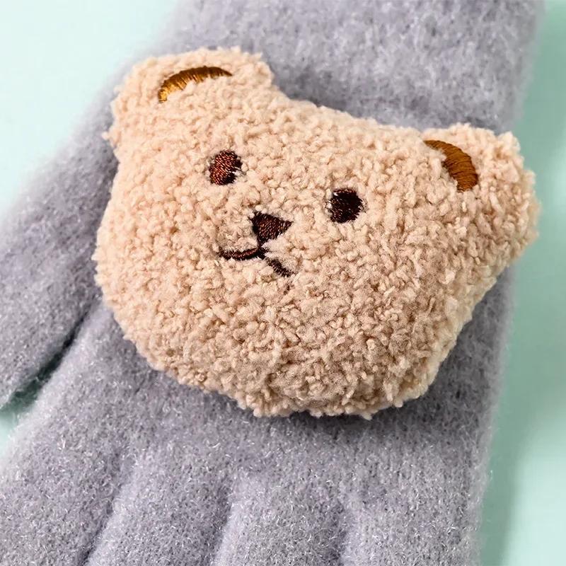 New Winter Warm Kids 3D Cartoon Bear Fashion Cute Boy Girl Glove Plush Soft Mittens Comfortable Suitable for 4 To 10 Years Old