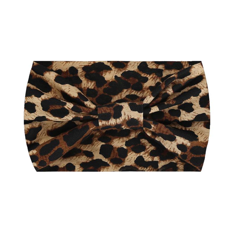 European & American Wide Elastic Yoga Headband - Sweat-Wicking & Absorbing for Fashionable Sports & Cycling