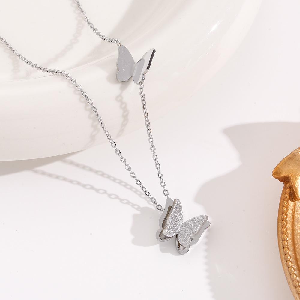 Elegant 18K Plated Titanium Steel Cross Necklace for Women - Light Luxury Clavicle Chain That Resists Fading
