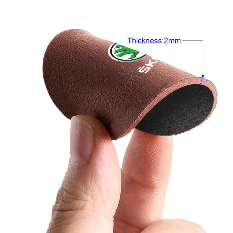 Νέα Υποδοχή Ποτηριού Νεροθήκης Αυτοκινήτου Αντιολισθητικό Πατάκι για Skoda Octavia 1 2 3 A4 A5 MK2 Fabia Kapoq Kodiaq Rapid SCALA