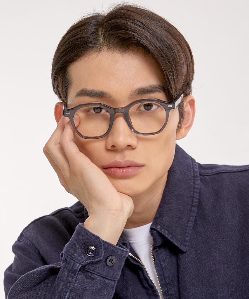 Eseubika Bert2-C02 Blue Light Horn-Rimmed Glasses
