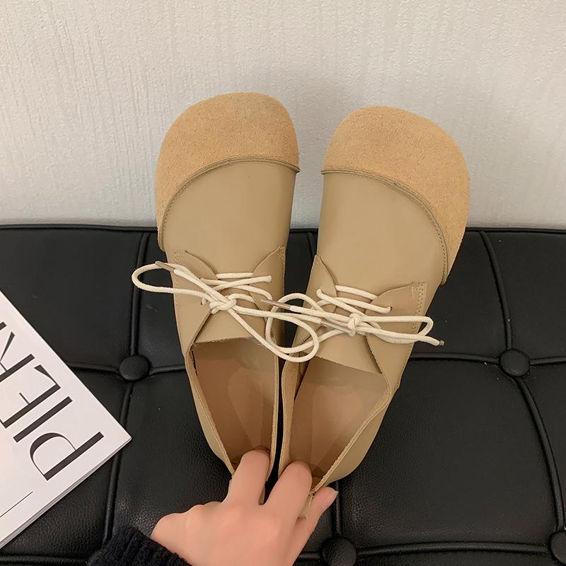 Dámská obuv 2024 Jaro Léto Nové Ploché Boty Klasické Retro Dámské Obuv pro volný čas Móda Barva Sladěná Šněrovací Vycházková obuv