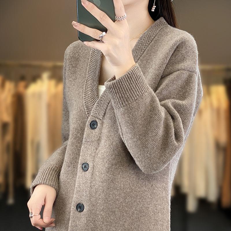 Casual V-neck Thick Wool Sweater Coat - New Autumn/Winter Long-Sleeve Cardigan for Women