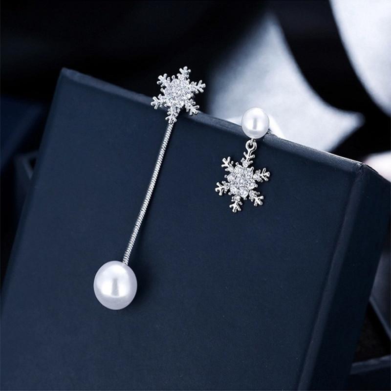 

New Simulated Pearl Women Dangle Earrings Korean Fashion Elegant Crystal Luxury Wedding Zircon Party Gifts boucles d oreilles