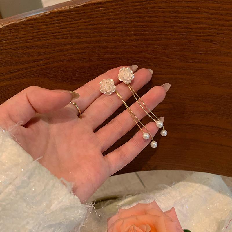 Boucles d'oreilles à longues pampilles pour femmes, style coréen Dongdaemun, design original, boucles d'oreilles polyvalentes