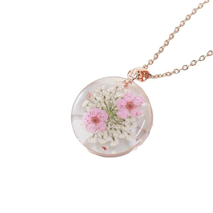 Ivy Rose Gold Forget-Me-Not Pendant Real Dried Flower Jewelry Transparent Resin Crafts Premium Necklace