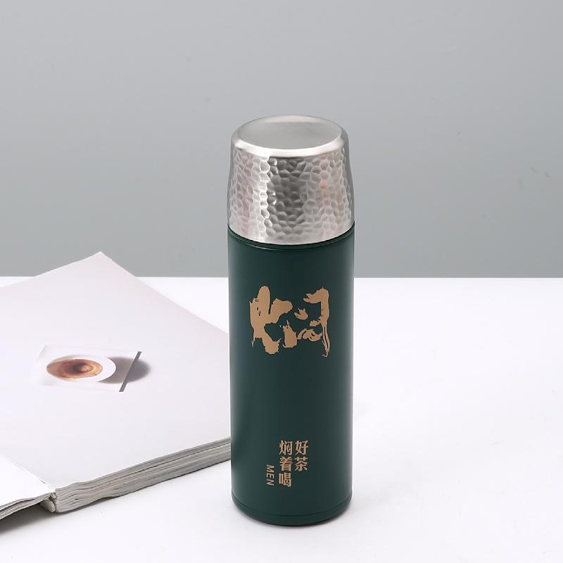 Goldene und silberne Hammerabdeckung 316 Edelstahl gedünsteter Tee Thermosbecher Intelligente Temperaturanzeige gedünsteter Teebecher Thermosbecher mit großem Fassungsvermögen