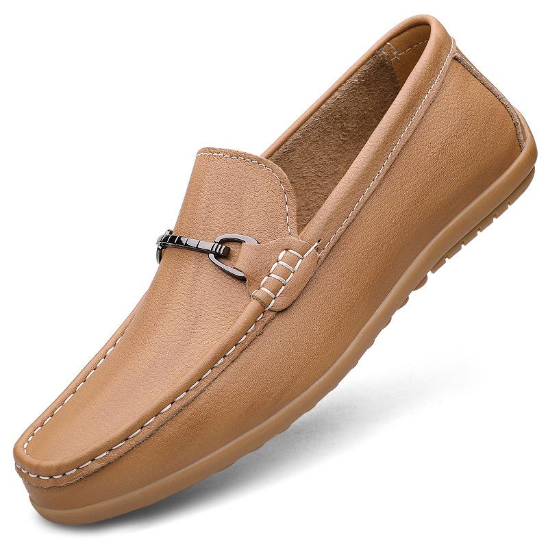 Men's Small Casual Leather Slip-on Shoes, Soft Sole, Breathable, Handmade, Large Size Driving Shoes.