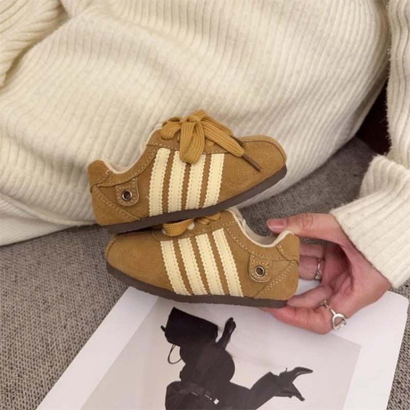 Boys' Lightweight Sports Shoes Girls' Fashionable German Training Shoes Baby Breathable Casual Shoes Children's Sneakers