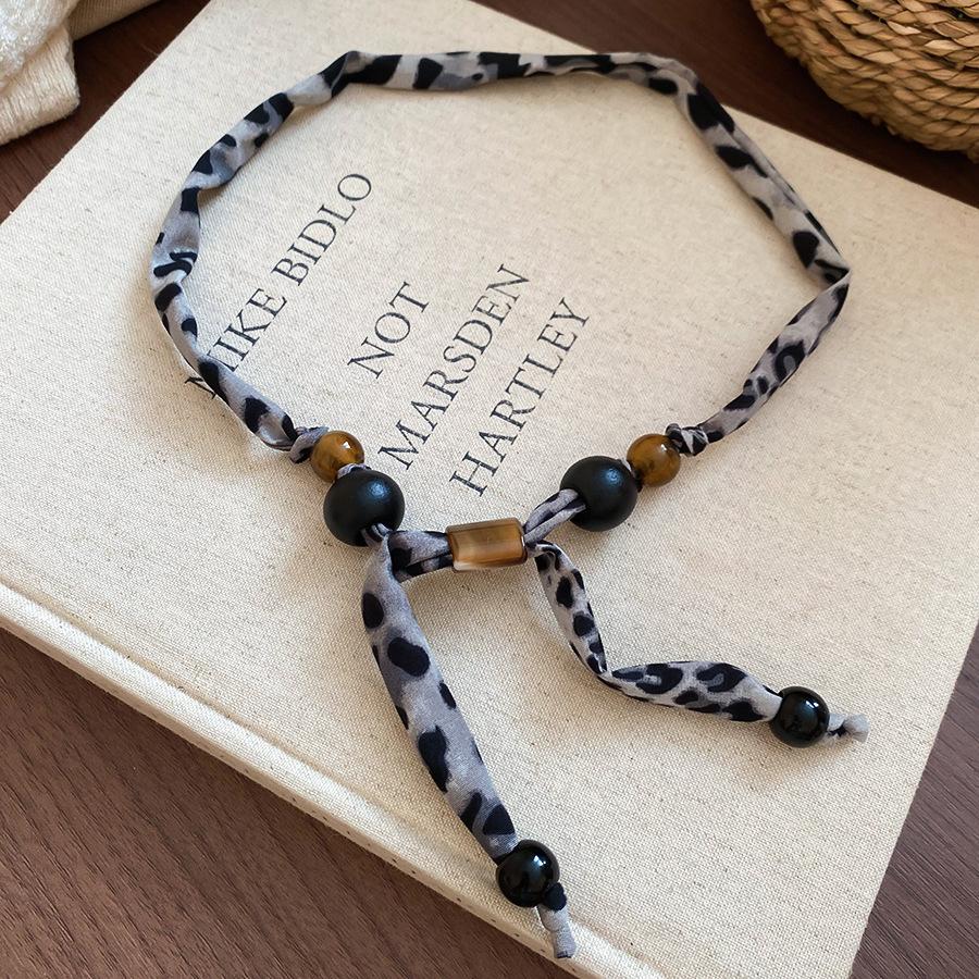 Retro style coffee fabric acrylic love necklace light luxury sweater chain versatile necklace women