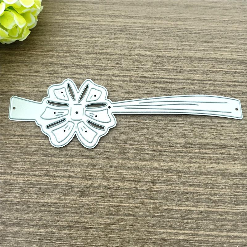 

Flower Dies Cut Scrapbooking Stencil Template Photo Album Cards Making Paper Embossing Craft dies серебряный