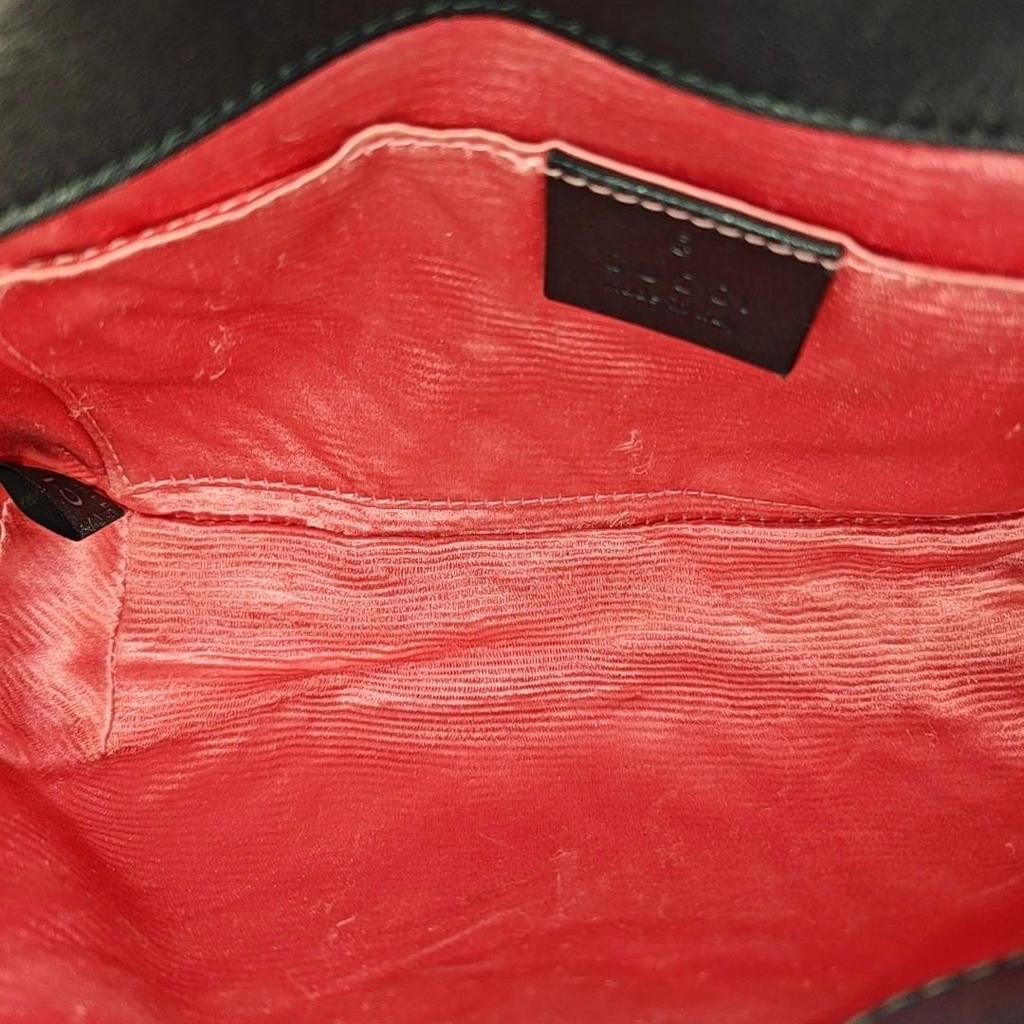 [Usato] Borsa a tracolla mini GG Marmont Serie Logo Vintage Trapuntata in Velluto con Catena - Buono #12XLLHF
