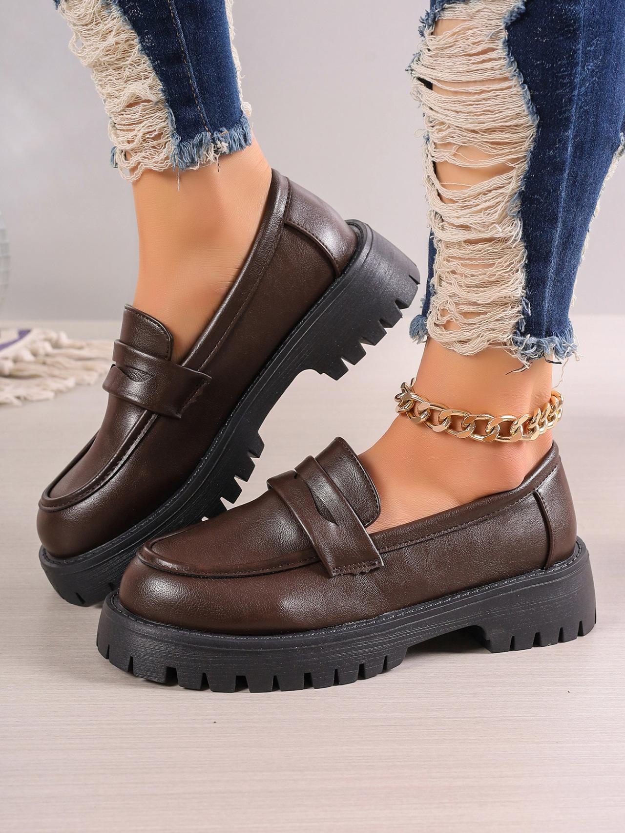 

Маленькие кожаные туфли женские в британском стиле весна 2024 новый тренд на платформе повседневные мокасины в студенческом стиле одиночные туфли женские тренды 43