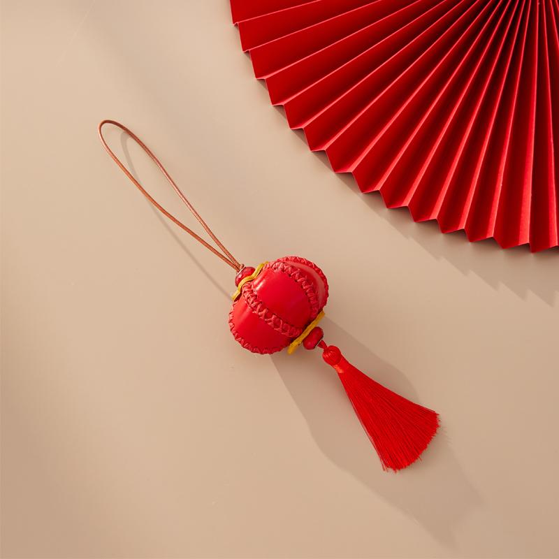 Strawberry charm cowhide hamburger lantern leather fashion high-end persimmon keychain decoration pendant bag accessories