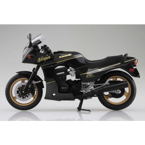 Aoshima Bunka Kyozai (AOSHIMA) Skynet 1/12 Scale Complete Kawasaki GPZ900R Motorcycle, Black/Gold
